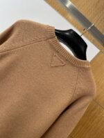 Prada Embroidered Crewneck Knit Sweater - 图片 6