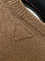 Prada Embroidered Crewneck Knit Sweater - 图片 8