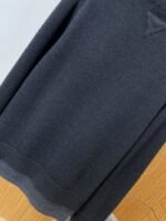 Prada Letter Patchwork Faux Two-Piece Knit Sweater - 图片 7
