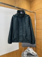 Gucci Solid Color Stand Collar Reversible Jacket 2