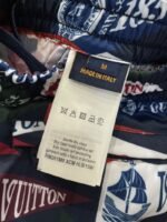 LV Emblem All-Over Print Drawstring Casual Shorts - 图片 9
