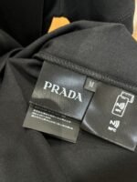 Prada Classic Triangle Logo Crew Neck Short Sleeve T-Shirt 2 - 图片 9