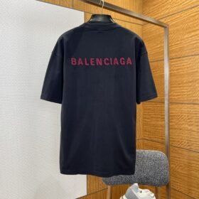 Balenciaga Color-Block Embroidered Crew Neck Short-Sleeve T-Shirt 1