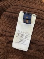 LV Leather Label Cable-Knit Crewneck Sweater - 图片 9