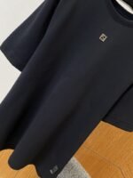 Fendi Metal Logo Minimalist Short-Sleeve T-Shirt 1 - 图片 4