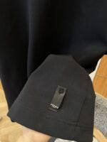 Fendi Metal Logo Minimalist Short-Sleeve T-Shirt 1 - 图片 5