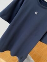 Fendi Metal Logo Minimalist Short-Sleeve T-Shirt 2 - 图片 4