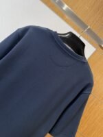 Fendi Metal Logo Minimalist Short-Sleeve T-Shirt 2 - 图片 6