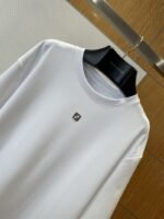 Fendi Metal Logo Minimalist Short-Sleeve T-Shirt 4 - 图片 3