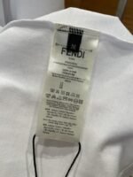 Fendi Metal Logo Minimalist Short-Sleeve T-Shirt 4 - 图片 9