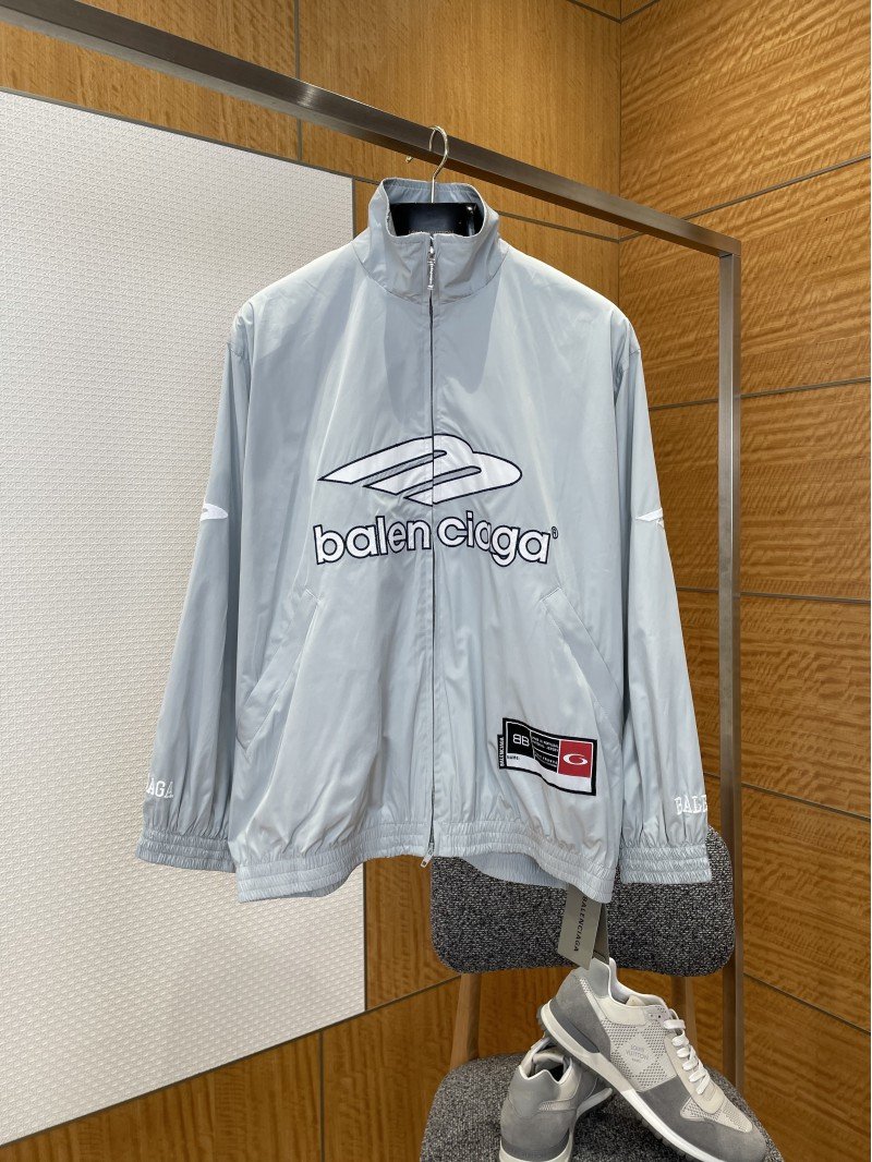 wsxc1773192423911_0.jpg Balenciaga Embroidered Logo Stand Collar Jacket 1 - 图片 1