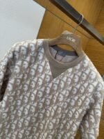 Dior Letter Logo All-Over Print Knit Crew Neck Short Sleeve T-Shirt 2 - 图片 3