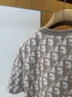 Dior Letter Logo All-Over Print Knit Crew Neck Short Sleeve T-Shirt 2 - 图片 9