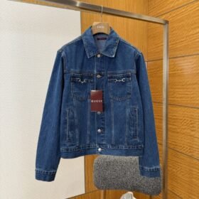 Gucci Horsebit-Decorated Lacquered Leather Label Denim Jacket 2