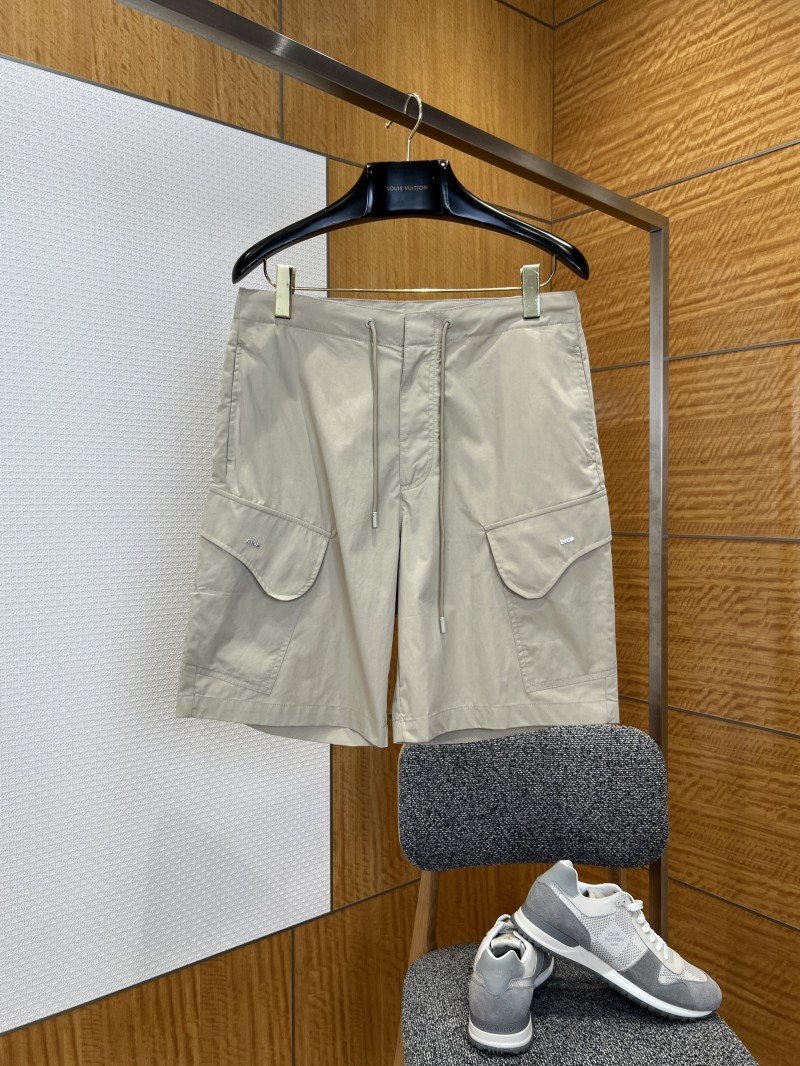 wsxc1775537364100_0.jpg Dior Metal Logo Drawstring Work Shorts 2 - 图片 1