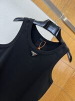 Prada Enamel Triangle Logo Sleeveless Tank Top 1 - 图片 3