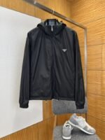 Prada Logo Reversible Detachable Hooded Jacket - 图片 3