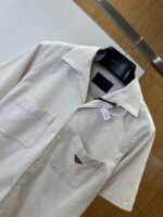 Prada Metal Micro-Logo Pocket Short-Sleeve lapel Shirt - 图片 3