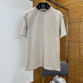 LV Embossed Logo Short-Sleeve T-Shirt 1
